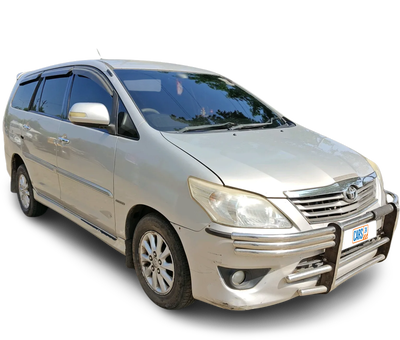 Toyota Innova-img